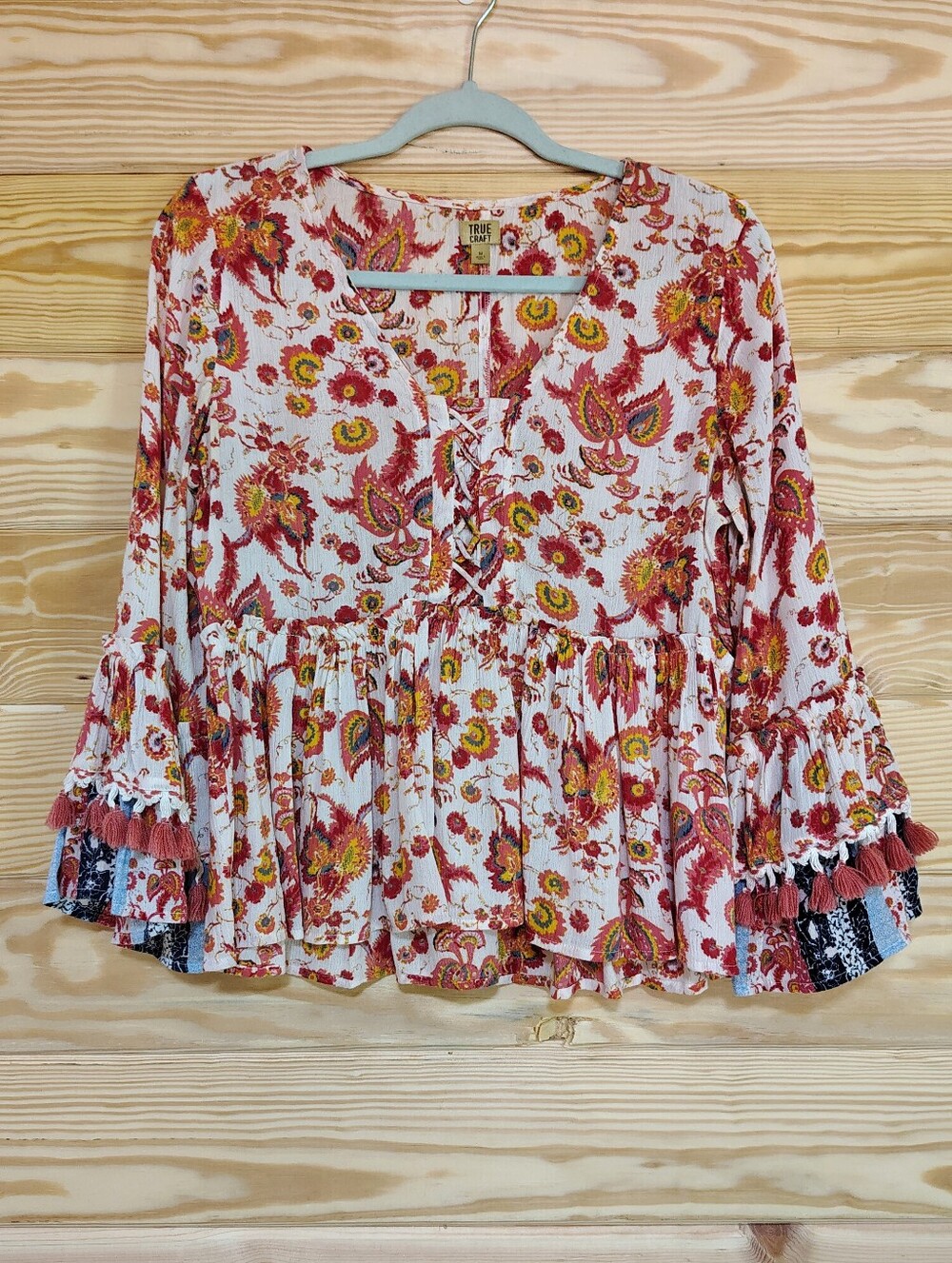True Craft Boho Top M Floral Paisley Lace Up Tassel Bell Sleeve Peplum Western